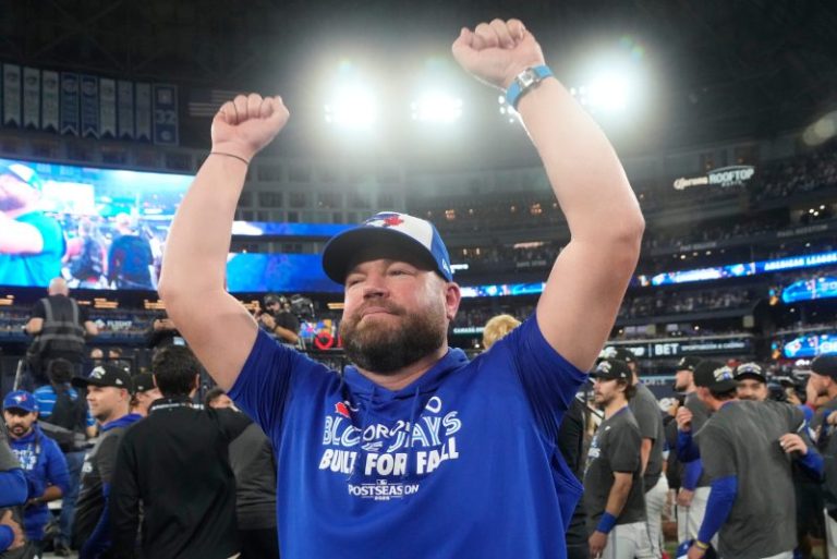 World Series manager leads his team as ‘my authentic self’