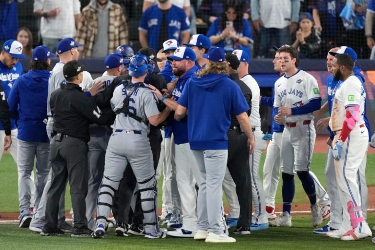 Benches clear in World Series Game 7 as tempers flare