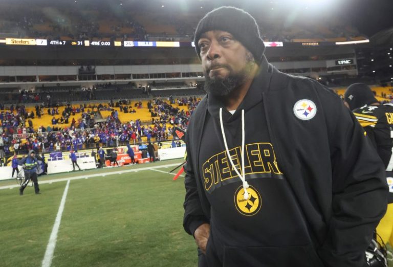 Frustrated by Steelers skid, Tomlin tells boo birds: ‘keep watching’