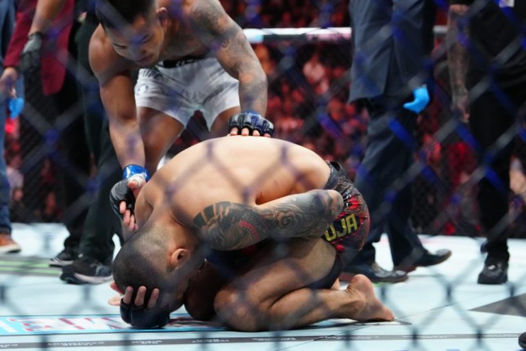 UFC 323 championship fight ends with gruesome injury