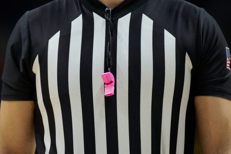 High school referee collapses, dies during game in Indiana