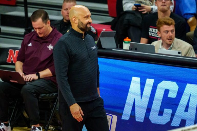 Texas A&M’s Jamie Morrison wins college volleyball Coach of the Year