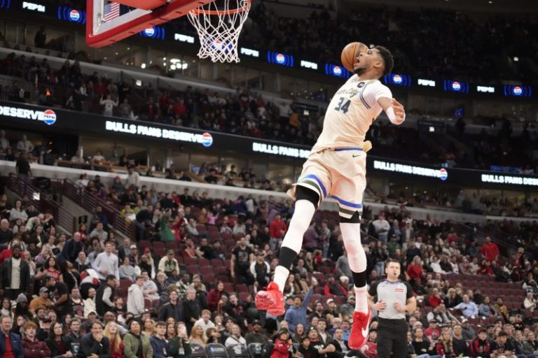 Giannis Antetokounmpo’s windmill dunk led to Bucks-Bulls fight