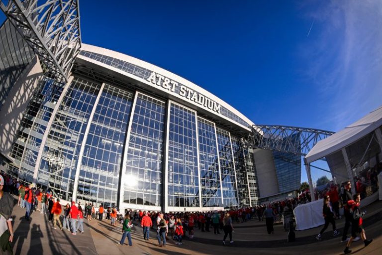 NHL names opponents for 2027 NHL Stadium Series game